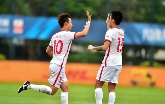 国产寡妇亲子伦一区二区三区四区