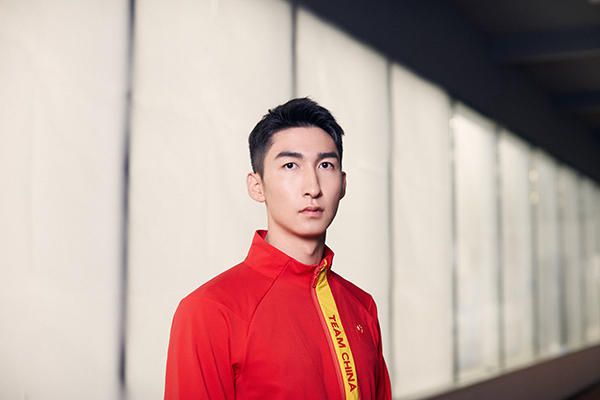 亚洲二区在线播放视频